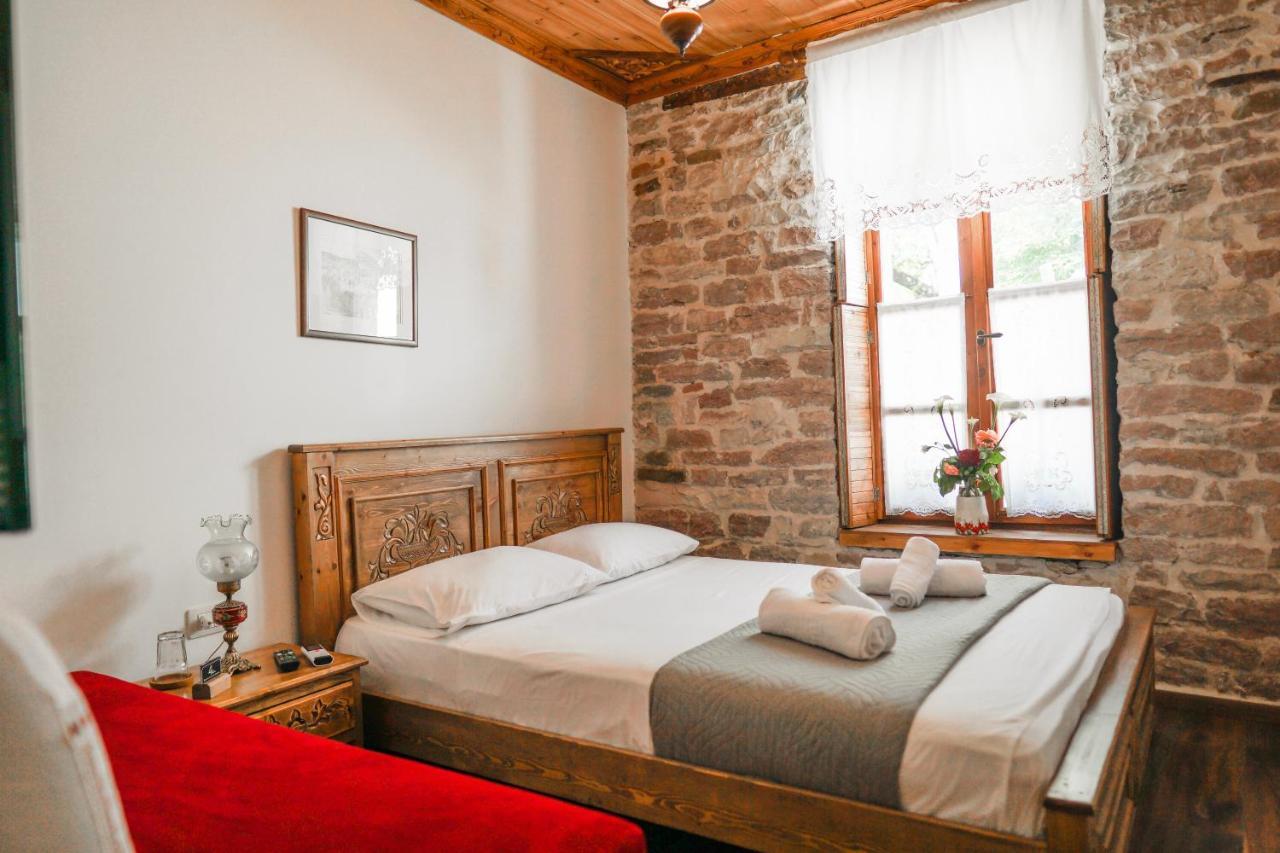 4Rooms Hotel Gjirokaster Bagian luar foto