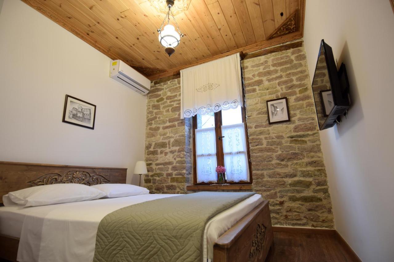 4Rooms Hotel Gjirokaster Bagian luar foto