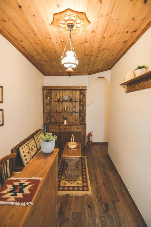 4Rooms Hotel Gjirokaster Bagian luar foto