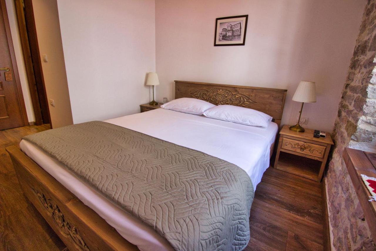 4Rooms Hotel Gjirokaster Bagian luar foto