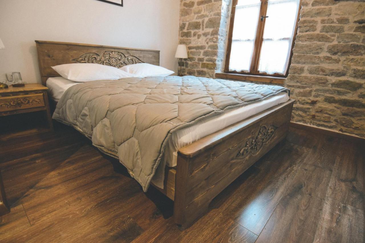 4Rooms Hotel Gjirokaster Bagian luar foto